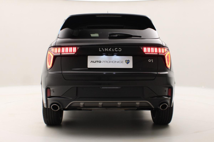 Lynk & Co 01 PHEV DCT AUT 1.maj. REZERVACE