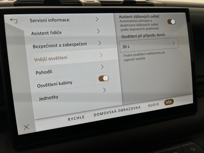 Land Rover Defender 110 D300 X-DYNAMIC SE AWD AUT 3.0 d Dynamic SE