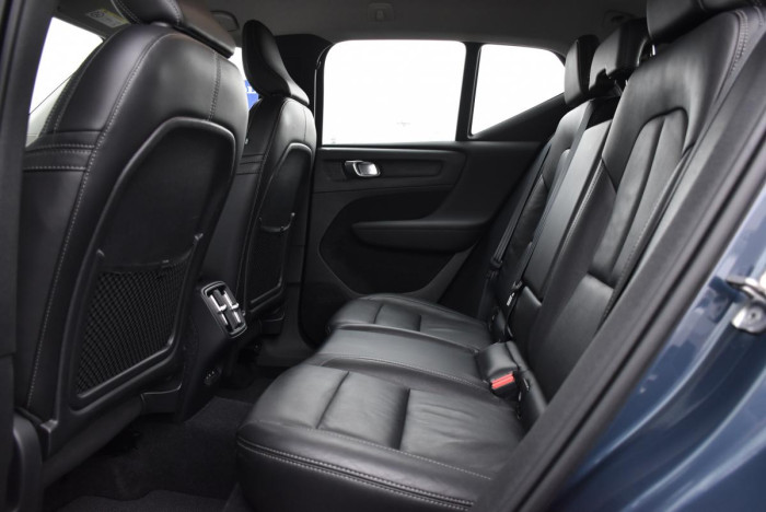 Volvo XC40 D3 INSCRIPTION AUT REZERVACE 2.0 d
