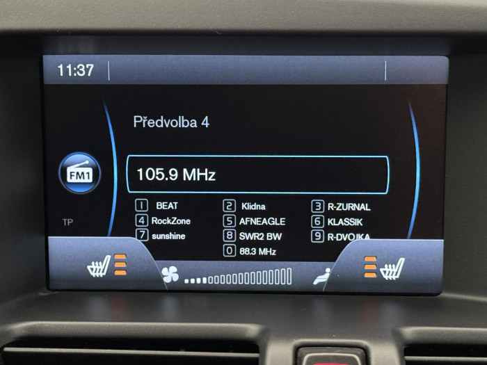 Volvo XC60 D5 AWD MOMENTUM 2.4 d Momentum
