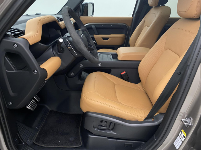 Land Rover Defender 110 P525 V8 EDITION AWD AUT CZ 5.0 V8 Edition