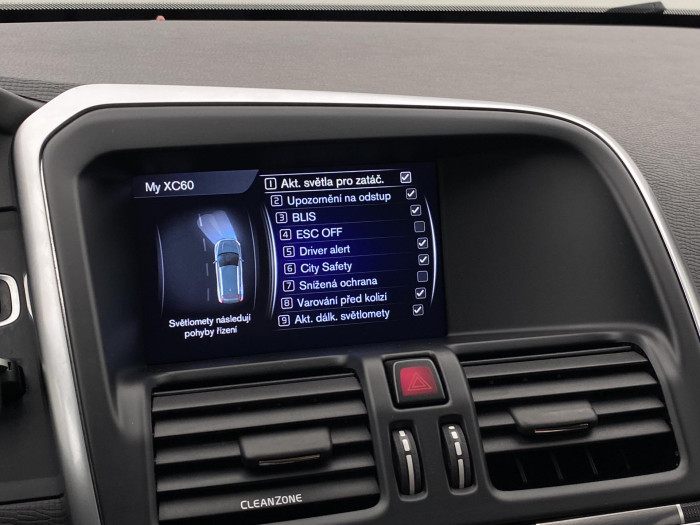 Volvo XC60 D3 MOMENTUM AUT 2.0 d Momentum