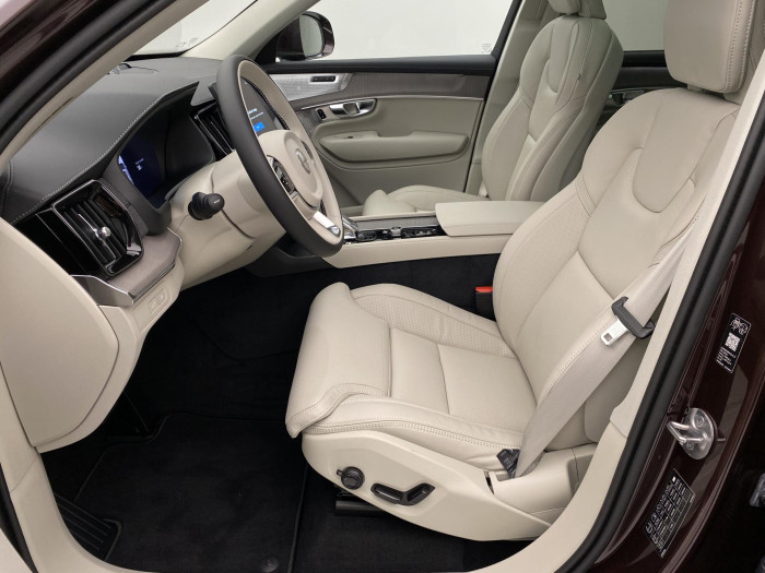 Volvo XC90 T8 AWD RECHARGE BRIGHT PLUS 7m