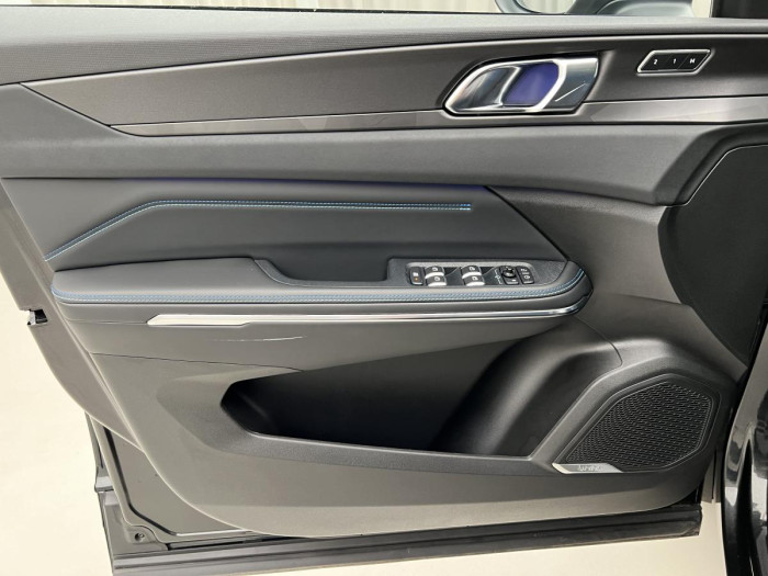 Lynk & Co 01 PHEV DCT 1.maj.