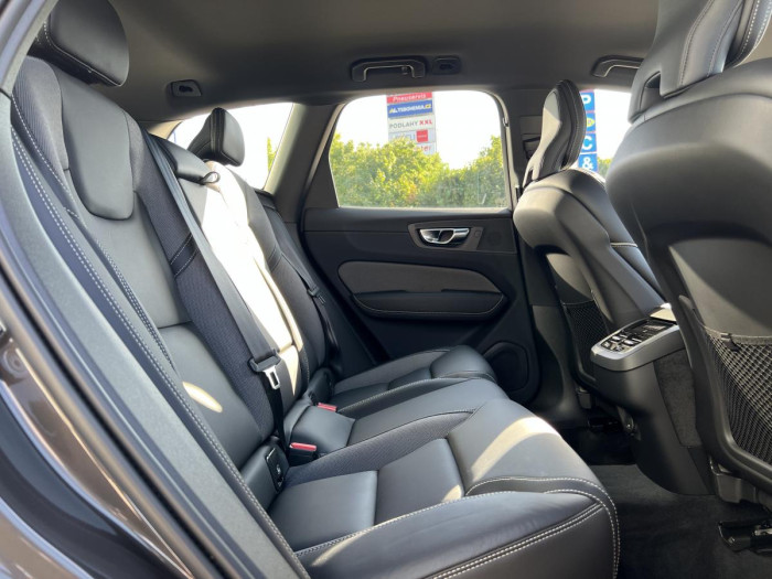 Volvo XC60 B4 DARK PLUS Aut 1.maj. 2.0 Plus