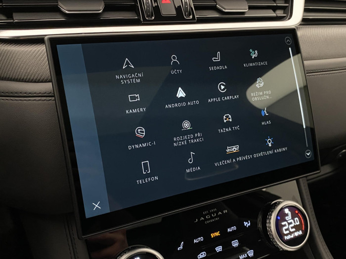 Jaguar F-Pace SVR 575 EDITION REZERVACE 5.0 Edition