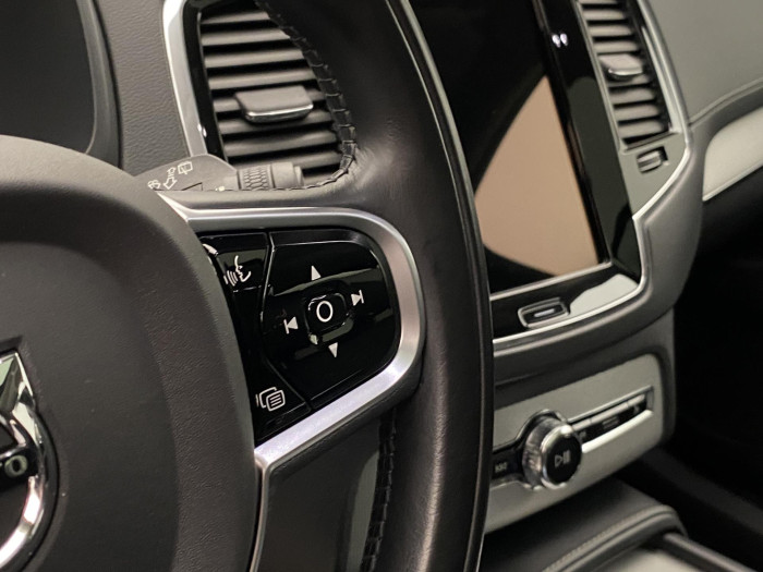 Volvo XC90 B5 AWD INSCRIPTION AUT CZ 7m