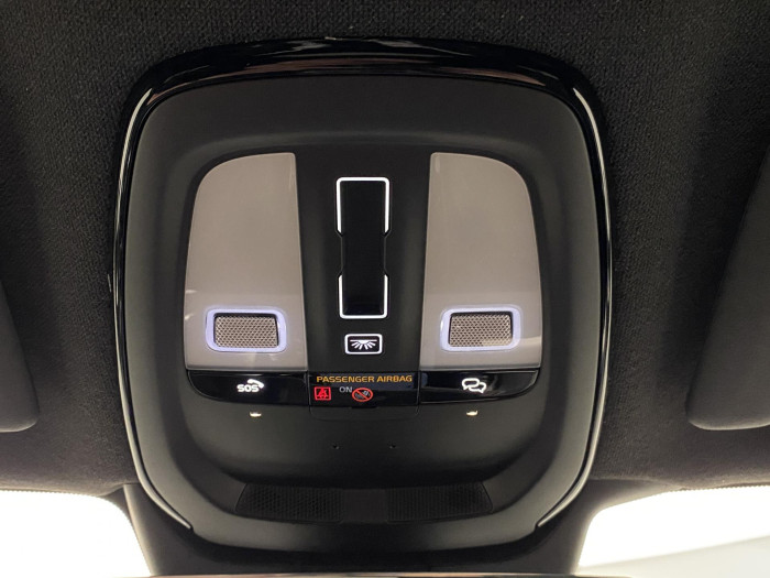 Volvo XC40 B3 AUT DARK PLUS