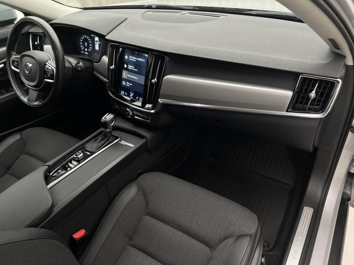 Volvo V90 CC T5 AWD MOMENTUM AUT 2.0 CC CC Momentum