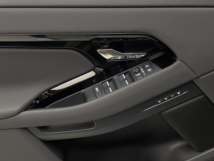 Land Rover Range Rover Evoque D200 AWD DYNAMIC SE CZ 1.maj 2.0 d Dynamic SE