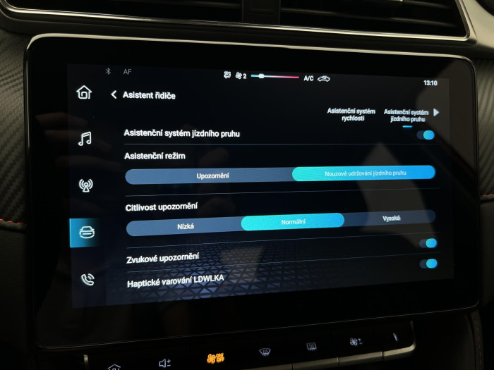 MG ZS 1.5 ESSENTIAL PLUS AUT CZ