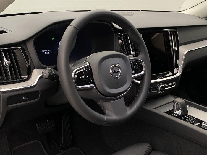 Volvo V60 CC B5 AWD PLUS AUT 1.maj