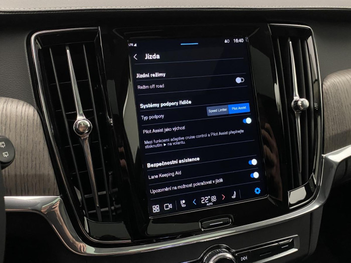 Volvo V90 B4 AWD CROSS COUNTRY ULTIMATE