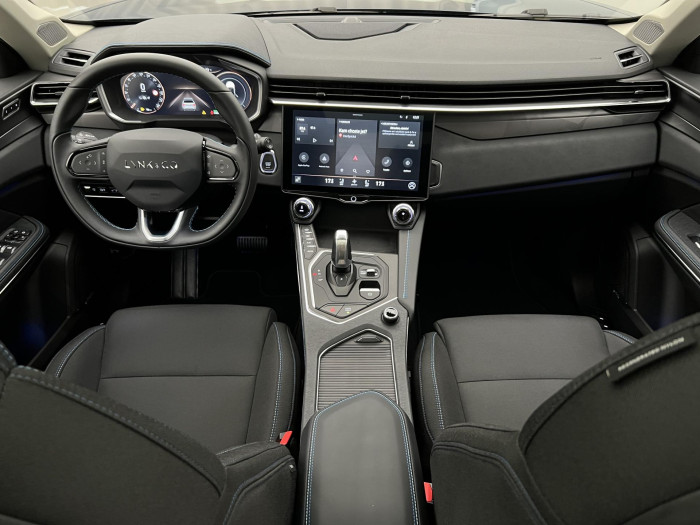 Lynk & Co 01 PHEV DCT AUT 1.maj.