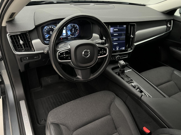 Volvo S90 T4 MOMENTUM AUT 2.0 Momentum