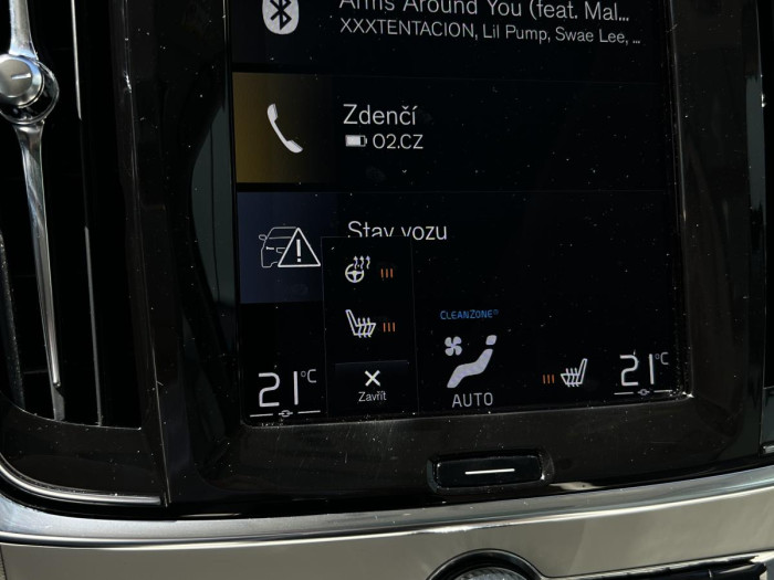 Volvo V90 CROSS COUNTRY B4 AWD Aut 1.maj