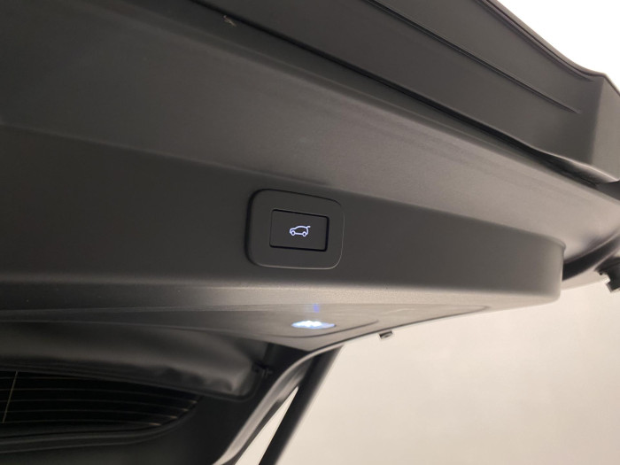 Land Rover Range Rover Sport P550e AUTOBIGRAPHY AWD