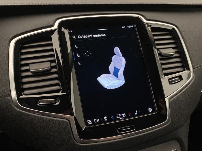 Volvo XC90 B5 AWD AUT BRIGHT PLUS 7míst 2.0 Plus