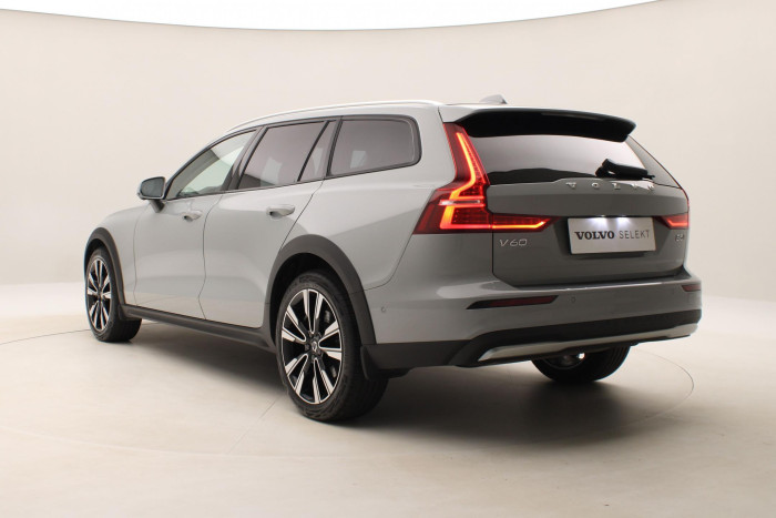 Volvo V60 CC B5 AWD PLUS AUT 1.maj.