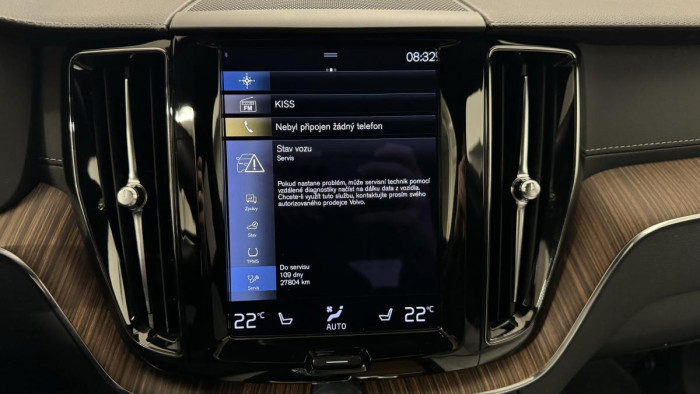 Volvo XC60 B6 AWD INSCRIPTION REZERVACE