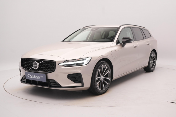 Volvo V60 T6 AWD Plug-in DARK PLUS