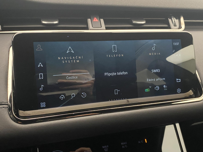 Land Rover Range Rover Evoque P200 R-DYNAMIC REZERVACE 2.0 Dynamic