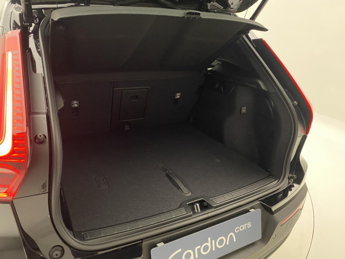 Volvo XC40 B3 AUT DARK PLUS