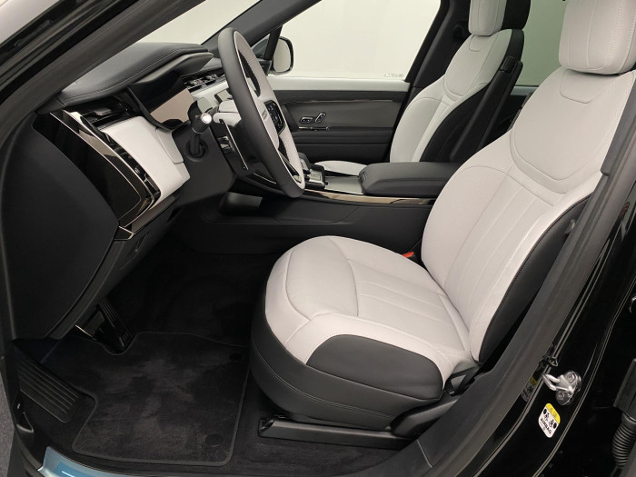 Land Rover Range Rover Sport D250 DYNAMIC SE AWD AUT 3.0 d Dynamic SE