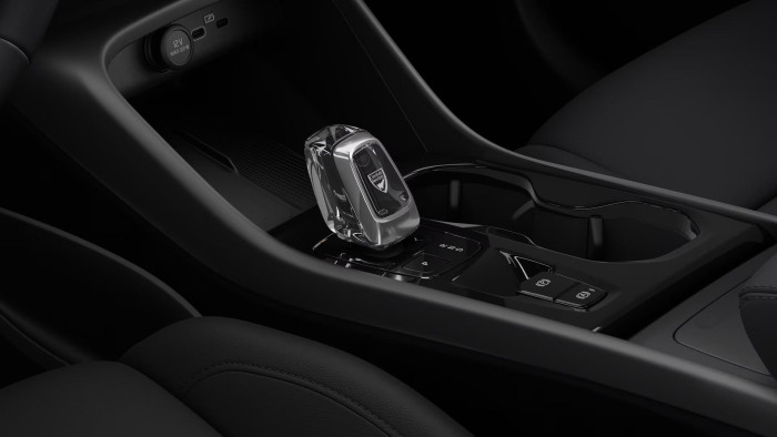 Volvo XC40 B3 AUT DARK ULTRA