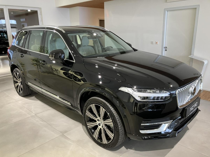 Volvo XC90 B5 BRIGHT PLUS - Rezervace 2.0 Plus