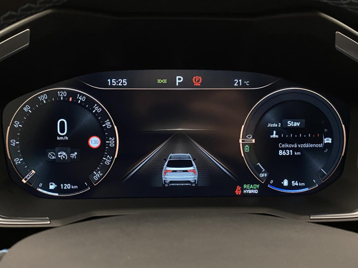 Lynk & Co 01 PHEV DCT AUT 1.maj