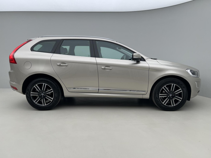 Volvo XC60 D4 AWD SUMMUM AUT 2.4 d Summum