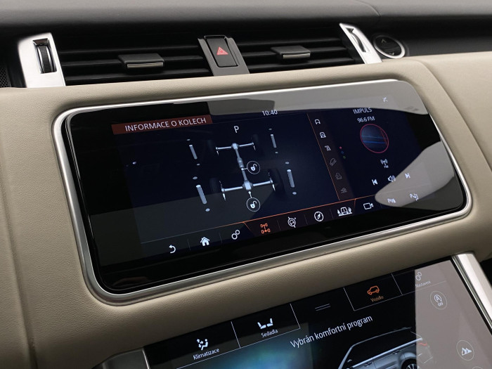 Land Rover Range Rover Sport 4.4 SDV8 AWD HSE REZERVACE