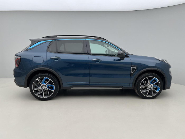 Lynk & Co 01 PHEV DCT AUT