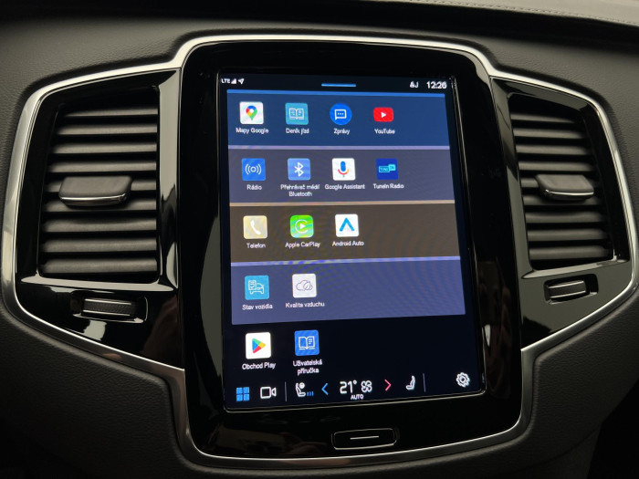 Volvo XC90 B5 AWD PLUS DARK 7MÍST AUT CZ