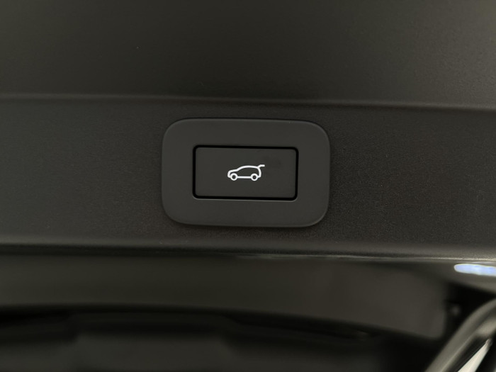 Land Rover Range Rover Sport D300 DYNAMIC SE AWD Aut 3.0 d Dynamic SE