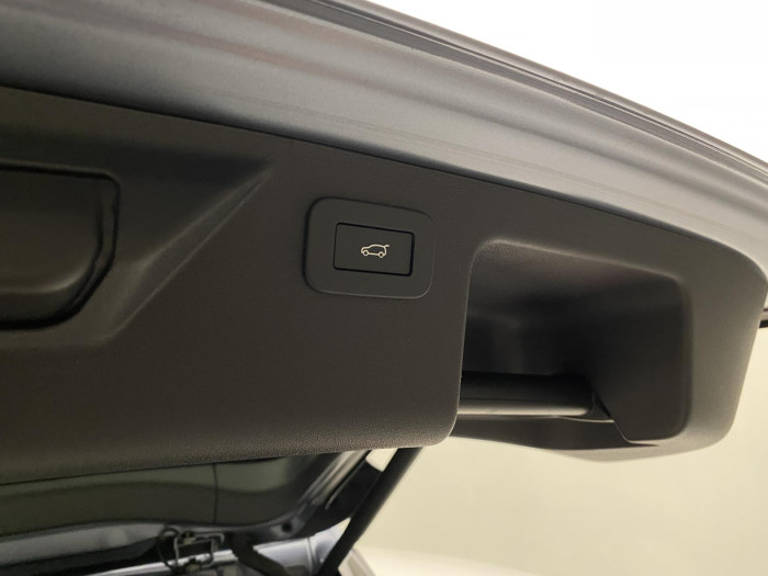 Land Rover Discovery Sport D200 R-DYNAMIC SE AWD AUT 2.0 d Dynamic SE