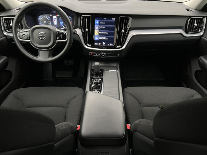 Volvo V60 CC B4 AWD AUT 1.maj 2.0 CC CC