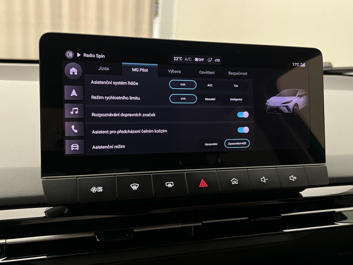 MG MG4 EV EXCLUSIVE 77kWh CZ 1.maj. Exclusive