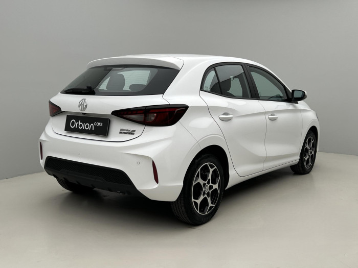 MG MG3 1.5 EMOTION Hybrid+ AUT CZ