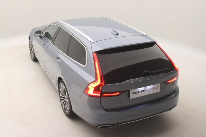 Volvo V90 D4 INSCRIPTION REZERVACE 2.0 d