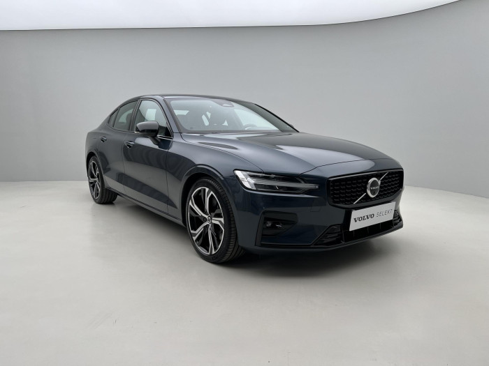 Volvo S60 B5 AWD DARK ULTIMATE AUT 1.maj