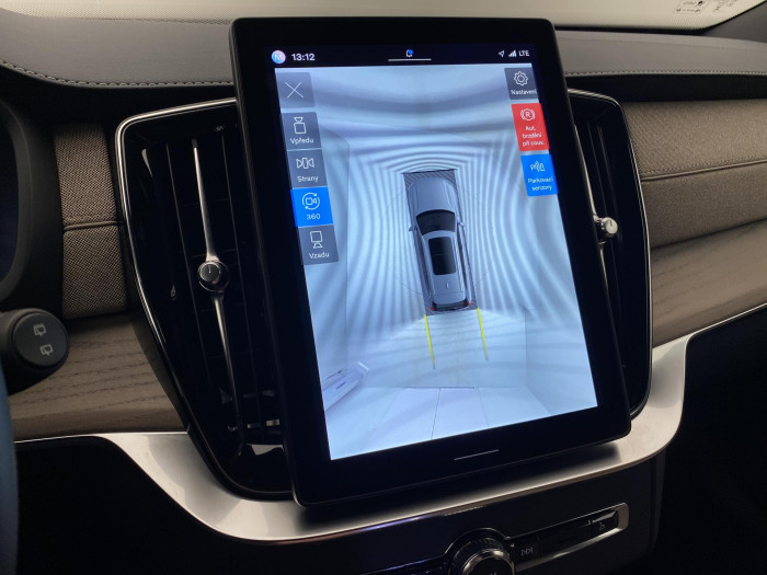 Volvo XC90 B5 AWD BRIGHT PLUS AUT CZ 7m