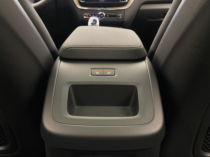 Volvo XC60 T8 AWD BRIGHT ULTRA AUT CZ