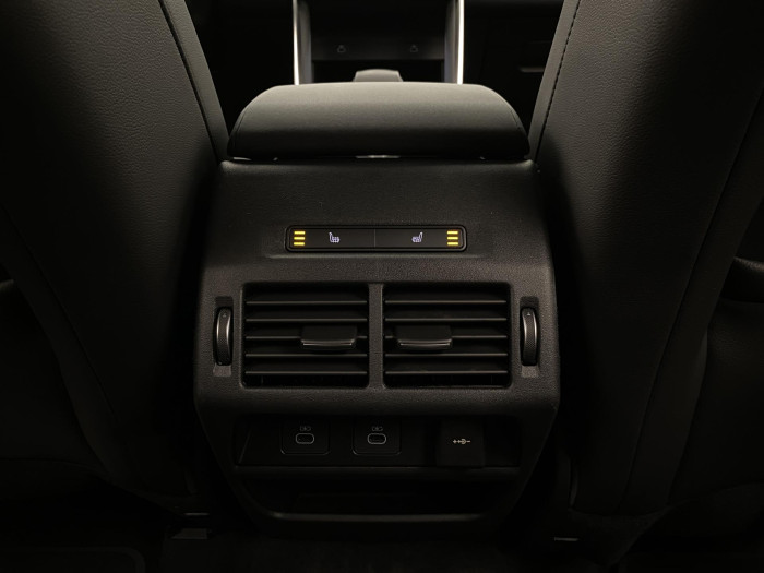 Land Rover Discovery Sport D200 DYNAMIC SE AWD AUT 2.0 d Dynamic SE