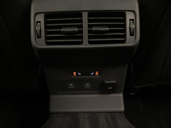 Land Rover Range Rover Velar D300 DYNAMIC SE AWD AUT 3.0 d Dynamic SE