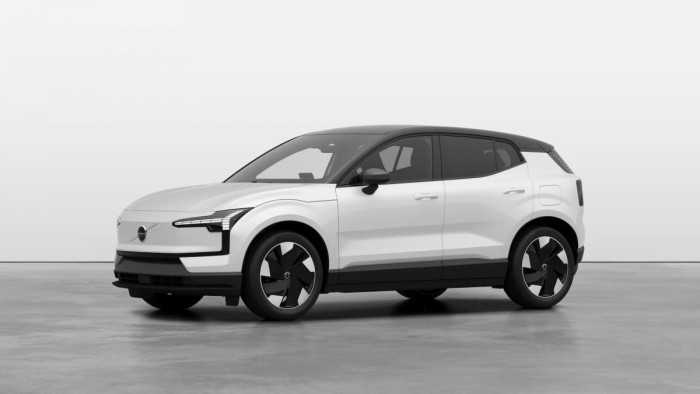 Volvo EX30 PURE ELECTRIC RECHAR. PLUS RWD Plus