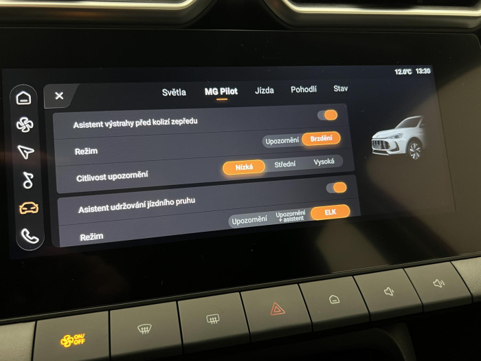 MG ZS 1.5 EXCITE CZ 1.maj.