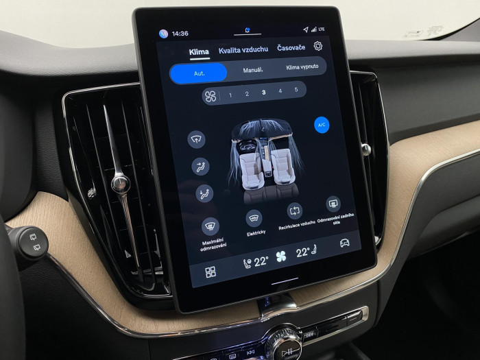 Volvo XC60 T6 AWD AUT DARK PLUS