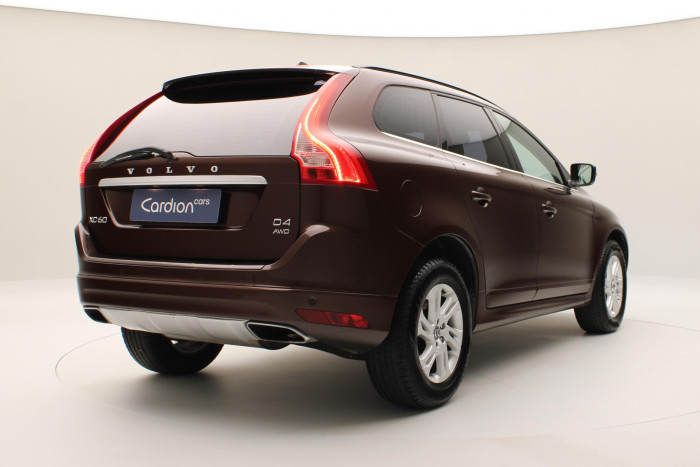 Volvo XC60 D4 AWD MOMENTUM AUT CZ 2.4 d Momentum